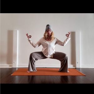 grey Chatoyant wide leg yoga pants